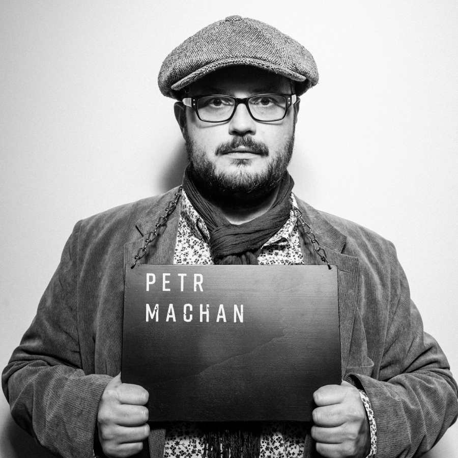 Petr-Machan
